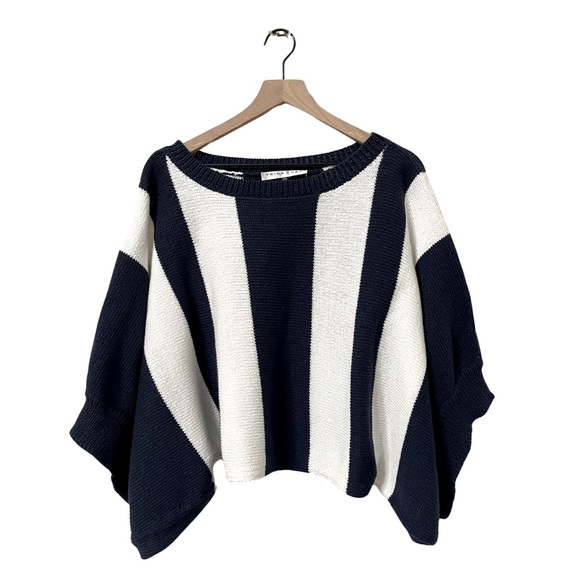 Trina Turk Navy & White Horizon Dolman Sleeves Stripe Sweater Size Medium - Picture 1 of 8